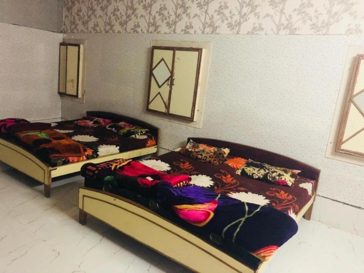 Shivam Hotel, Pali  Ngoại thất bức ảnh