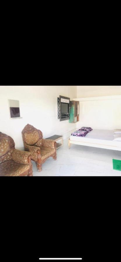Shivam Hotel, Pali  Ngoại thất bức ảnh